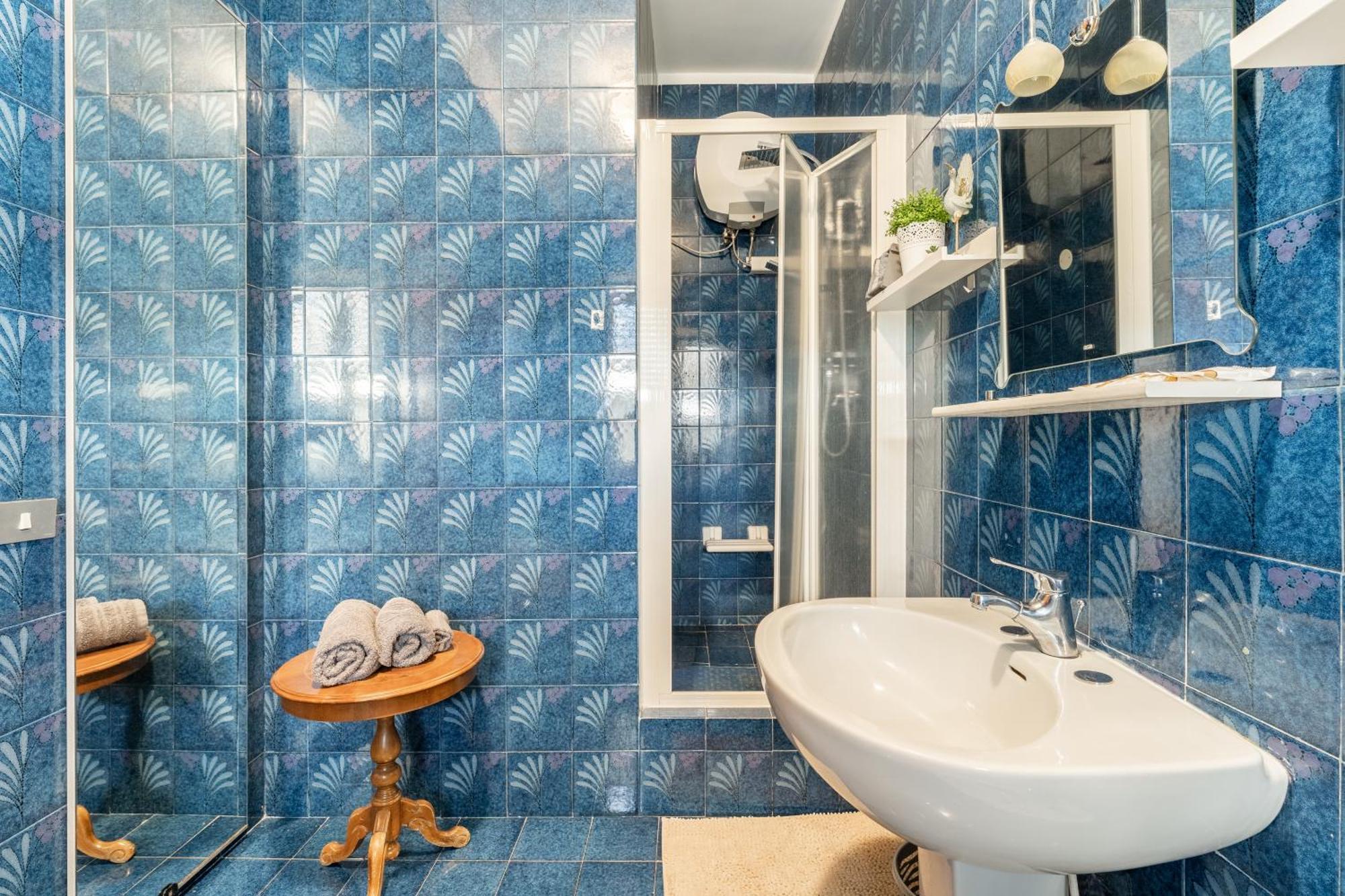 Colombo Penthouse Wi Fi Netflix Ac Hotel Rome Exterior photo